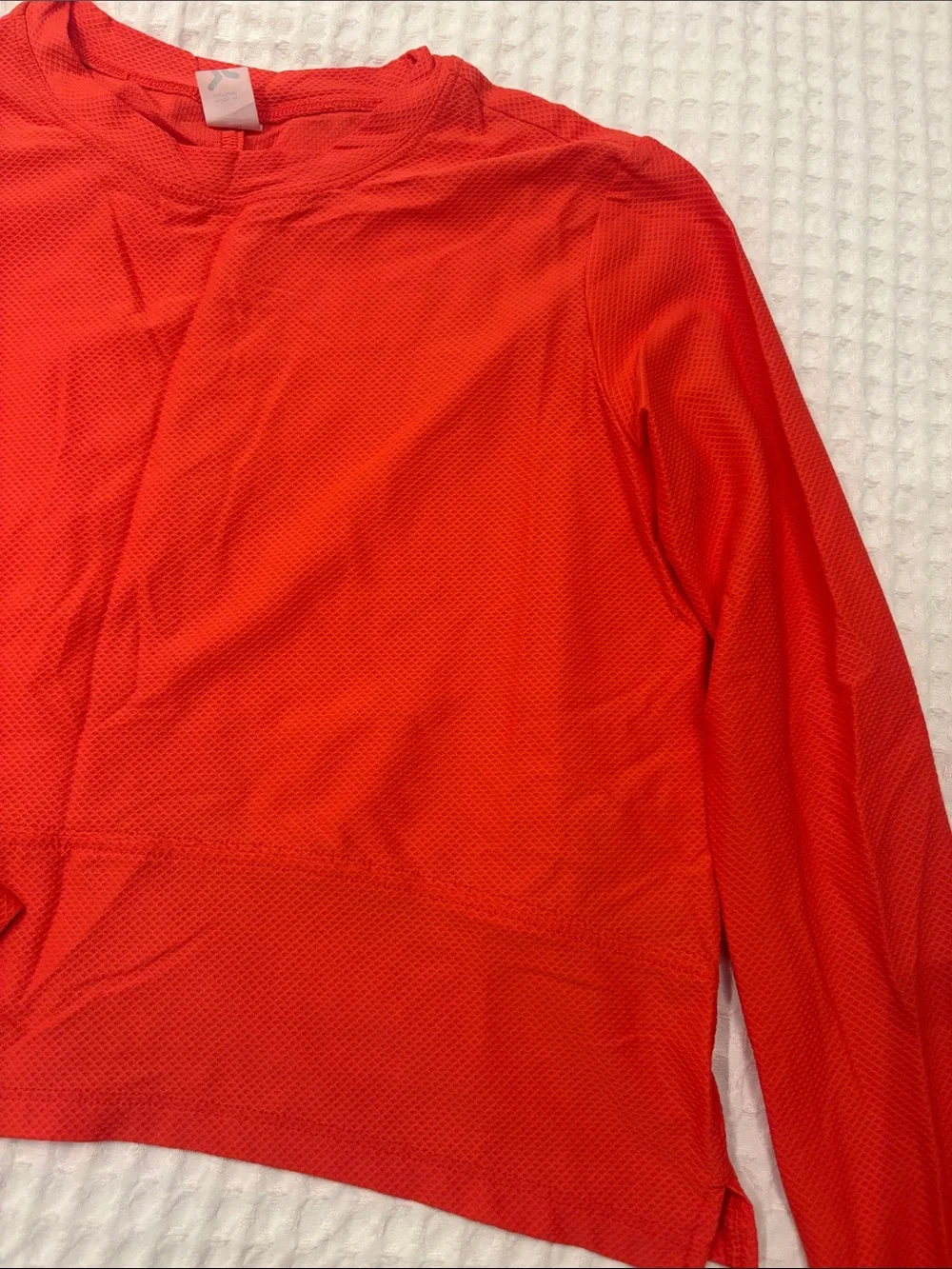 Old Navy Bright Red Long-Sleeve Active Tee for Kids